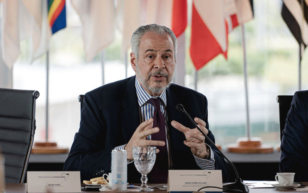 Embaixador André Corrê do Lago.