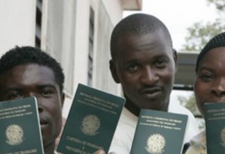 ODS8 - SP aprova lei que isenta refugiados de taxas para revalidar diplomas