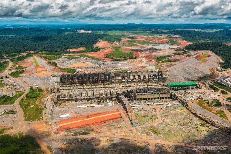 Obras do canteiro da hidrelétrica de Belo Monte, em março de 2015. Foto: Greenpeace/Fábio Nascimento