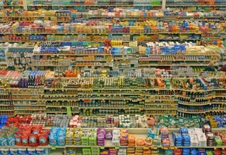 Consumo de produtos industrializados em países das Américas estaria ligado a taxas crescentes de sobrepeso, obesidade e doenças crônicas, como diabetes, câncer e doenças do coração. Foto: WikiCommons/lyzadanger/Diliff